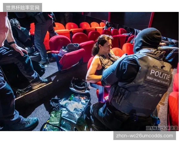 面对同组的哥伦比亚,刚果民主共和国中场拦截能力将面临考验。 面对同组的哥伦比亚,刚果民主共和国中场拦截能力将面临考验。