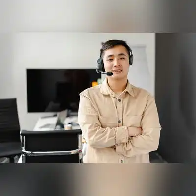 程茜